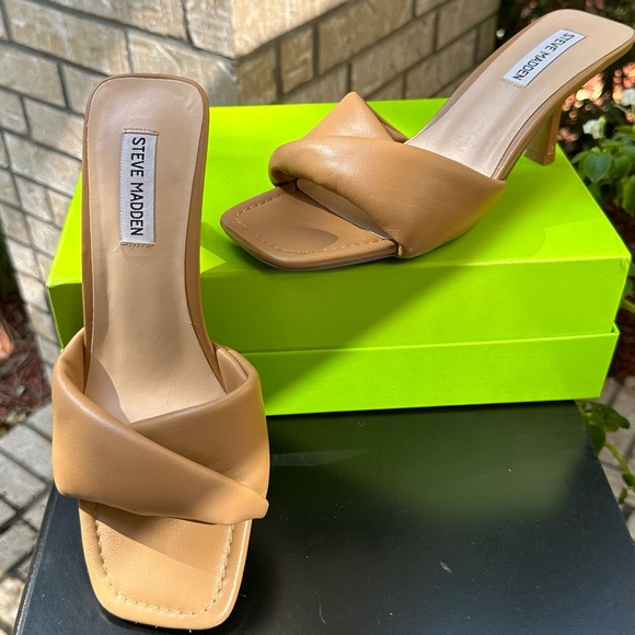 Steve Madden kitten heel slingback sandal - Picture 4 of 7